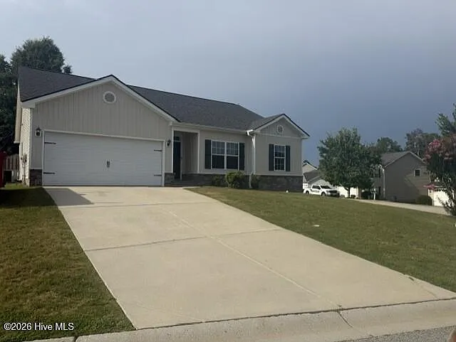 768 Keyes Dr — Photo 1