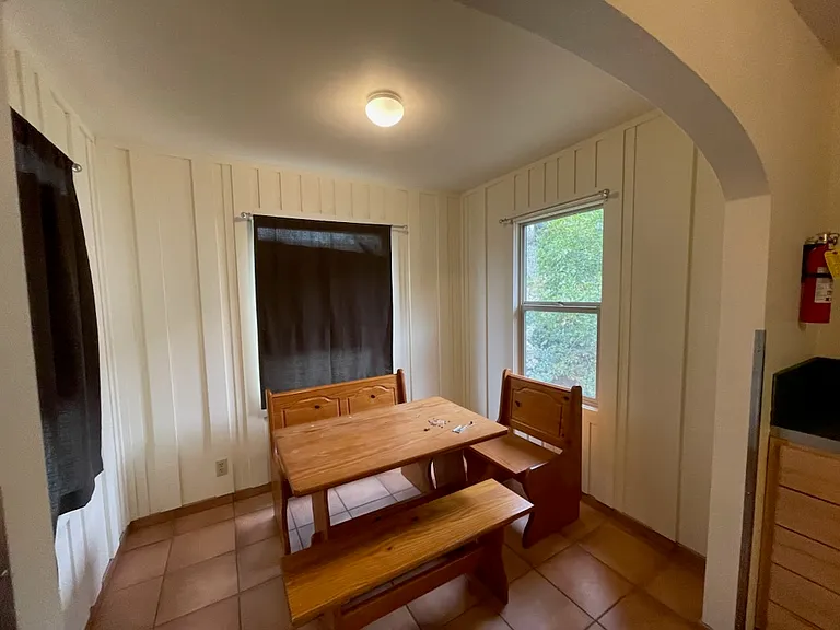 2376 Lk Wood Blvd — Photo 1
