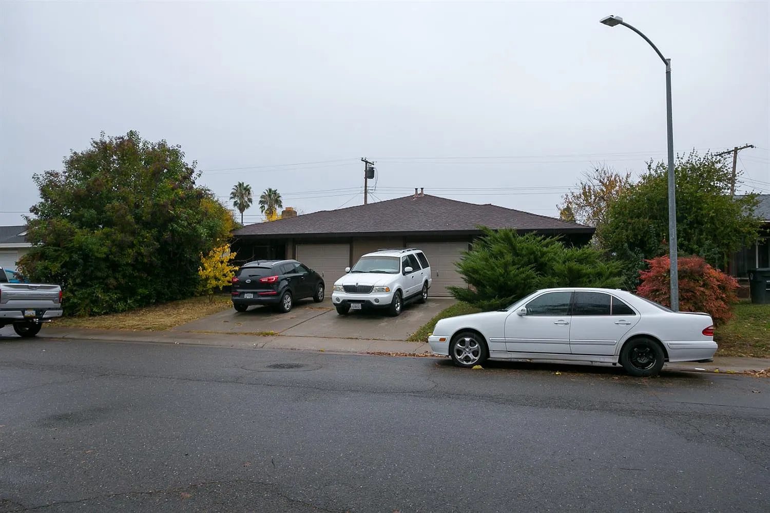 10128 Crawford Way photo 1