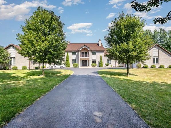 1358 N Jones Rd, Essexville, MI 48732