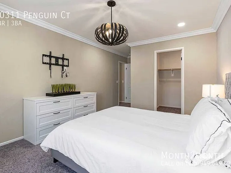 10311 Penguin Ct — Photo 17