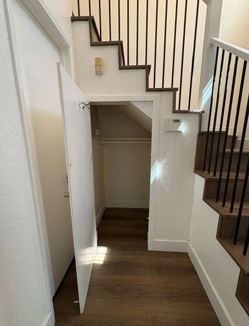 Bright And Spacious 4 Bedroom Home In The City Of Walnut, Ca — Photo 3