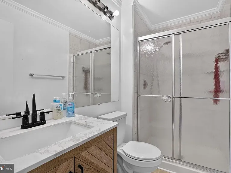 10714 Gideon Ct — Photo 9