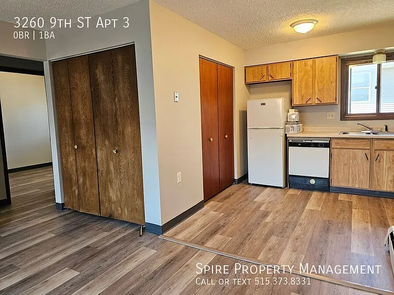 3260 9th St #3 — Photo 2