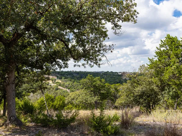 876 San Juan St S, Kerrville, TX 78028