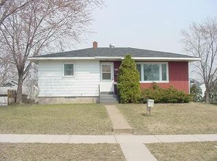 1424 Sherwin Ave, Eau Claire, WI 54701