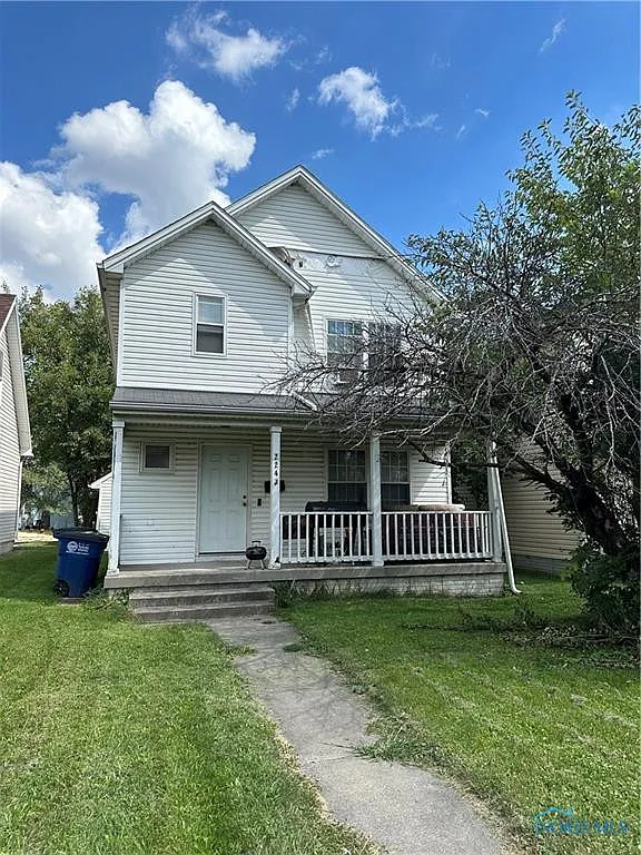 2242 Kent St photo 1