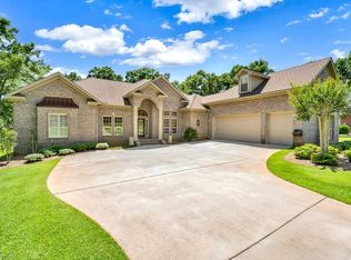 128 McIntosh Bluff Rd, Fairhope, AL 36532