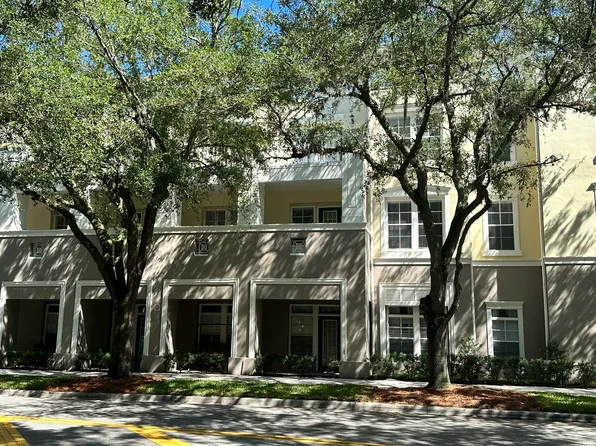 729 Celebration Ave, Celebration, FL 34747