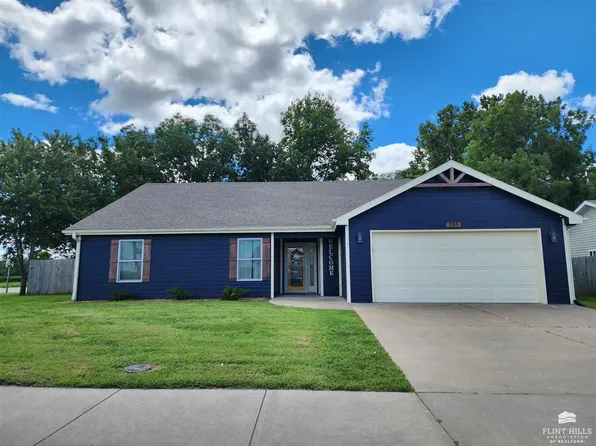 101 Northfield Rd, Manhattan, KS 66502