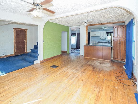 8940 South Sprinkle Rd-104