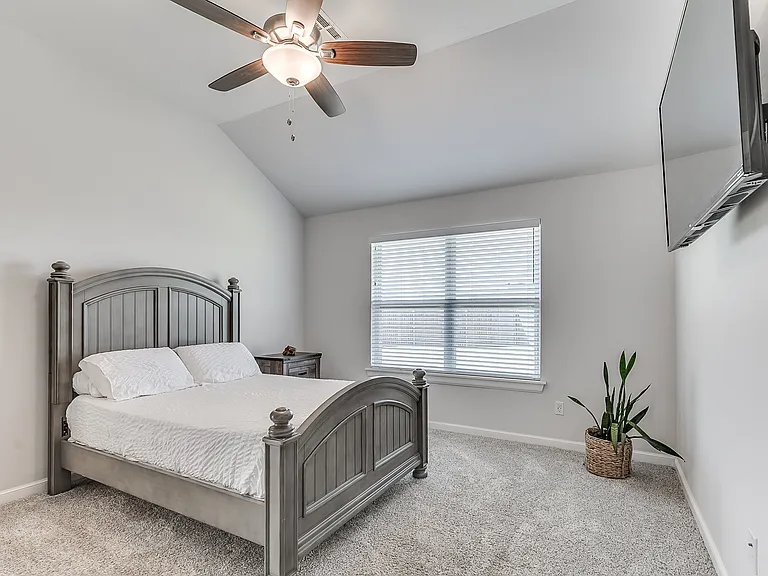 18305 Autumn Grove Dr — Photo 11
