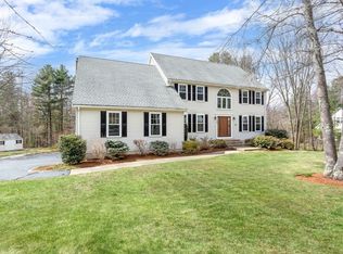 28 Jackson Cir, Franklin, MA 02038