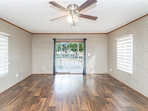 5th image of 34238 Edgar Kennedy Rd