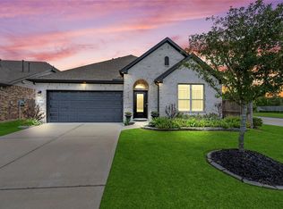 19079 Pinewood Grove Trl, New Caney, TX 77357