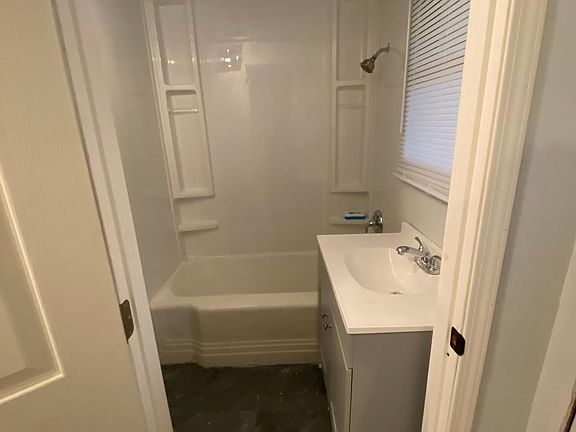 5th image of 2229 S 116th St #2229