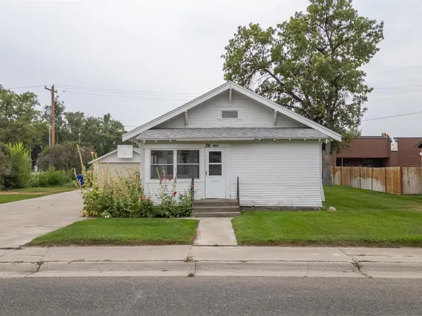 26 Park Ave, Lovell, WY 82431