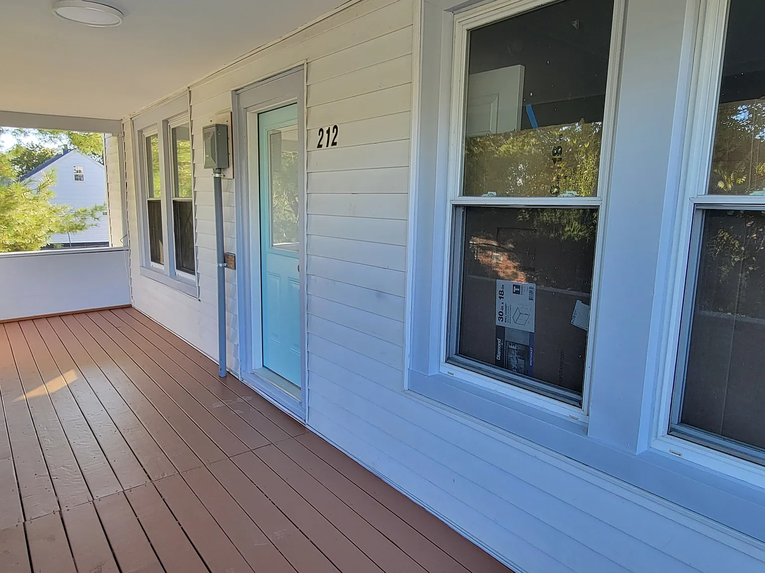 4 bed, $2,100 — Photo 4