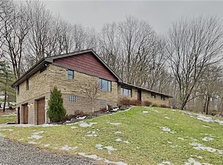 630 Pearce Mill Rd, Wexford, PA 15090