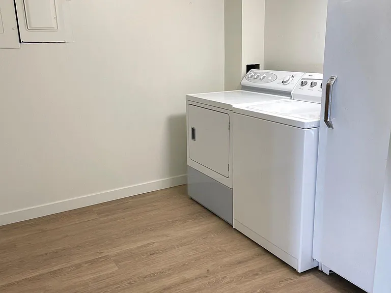 250 Central Ave — Photo 11