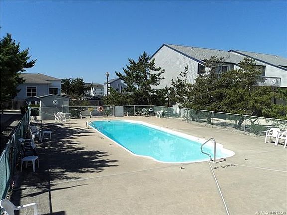 in ground pool