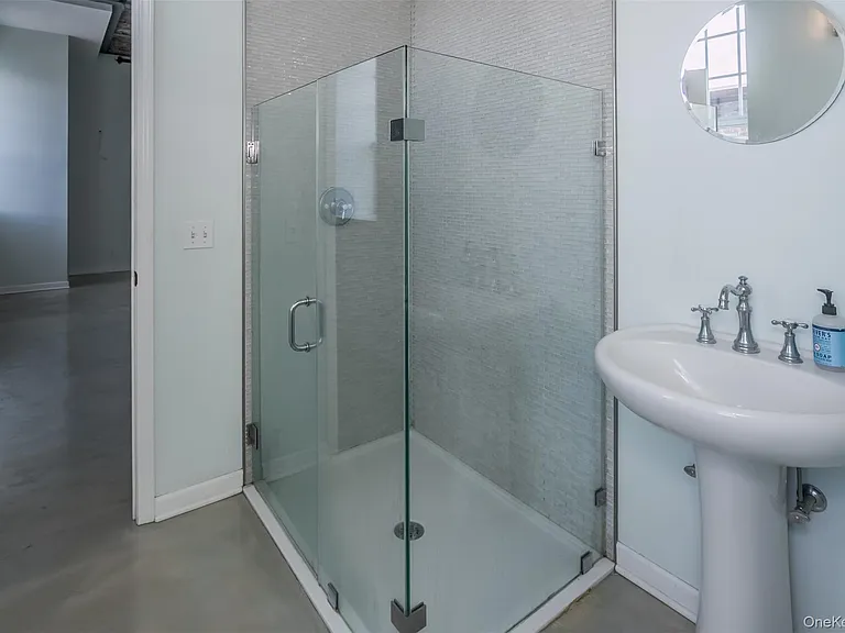 22 Cottage St #3B — Photo 10