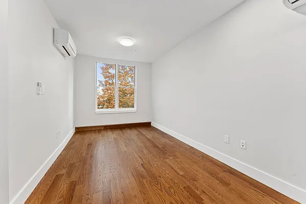 Rented by Freestone Property Group | media 8