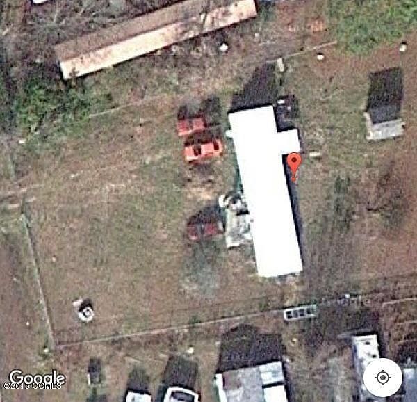 2nd image of 220 E Southwinds Dr