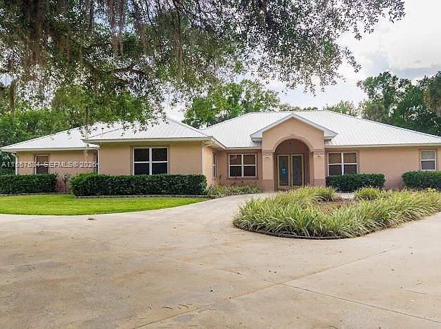 1st image of 2526 SW 21st Ct
