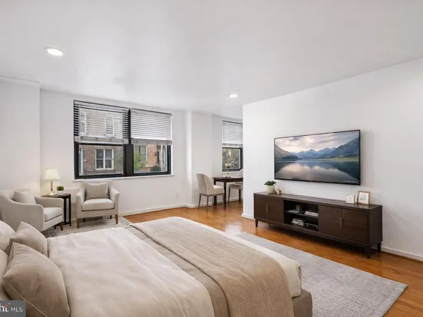 2601 Pennsylvania Ave APT 113, Philadelphia, PA 19130
