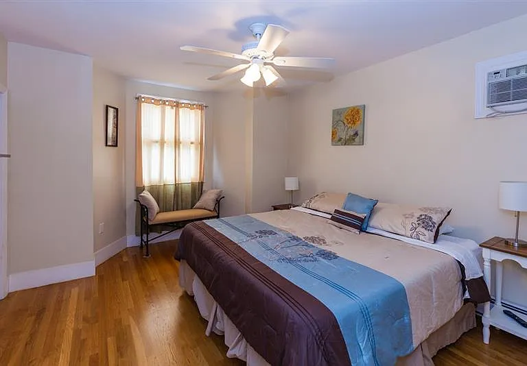 36 Florence St #2A — Photo 5