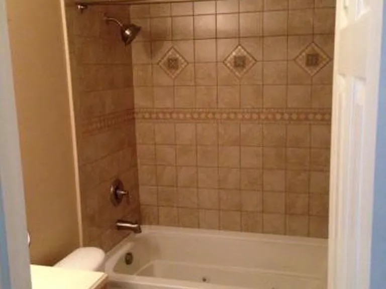 4711 SW 69th Ter — Photo 7