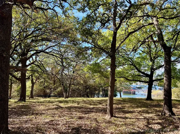 1768 Sooner Rd, Kingston, OK 73439