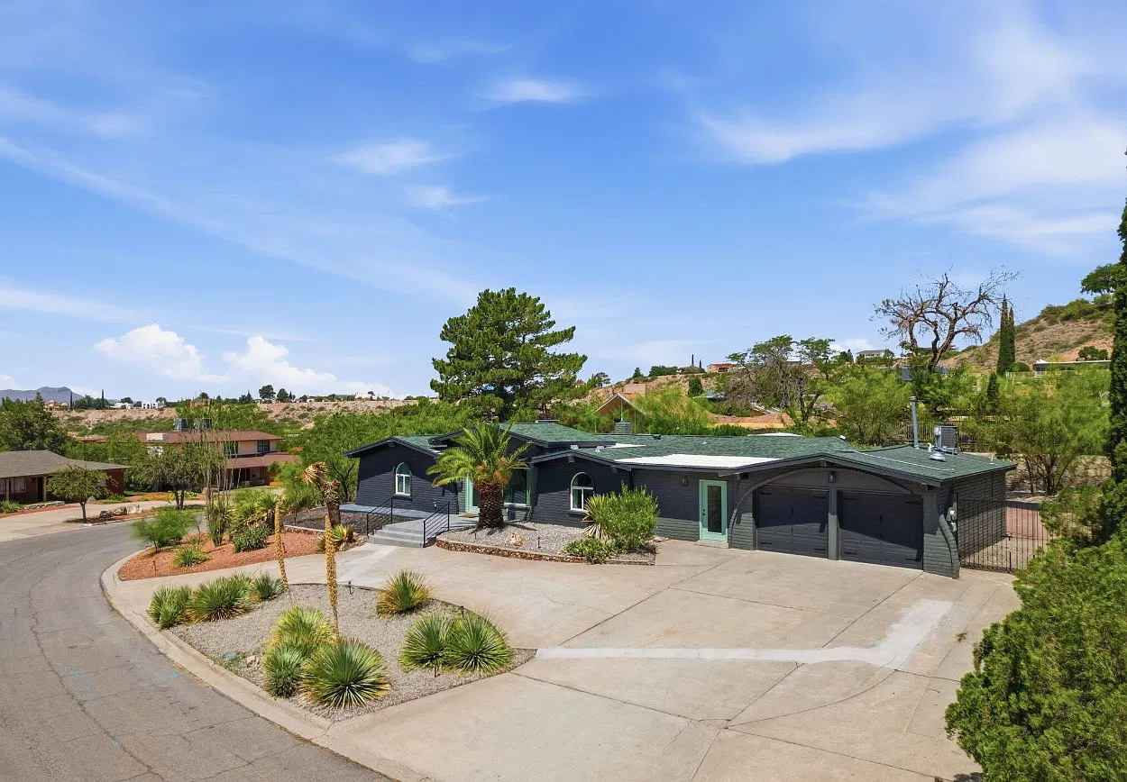 1505 Rocky Bluff Dr — Photo 3