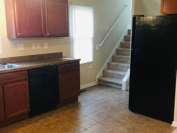 5th image of 11903 Cromwell Ave