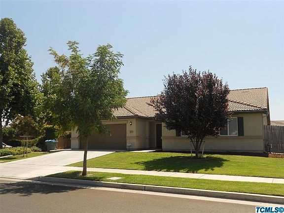 3rd image of 2803 NW Sedona Avenue