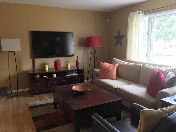 5th image of 3857 Elbern Ave