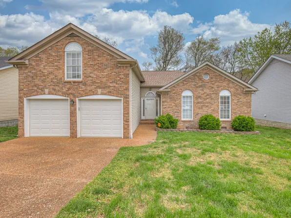 1652 Aaronwood Dr, Old Hickory, TN 37138