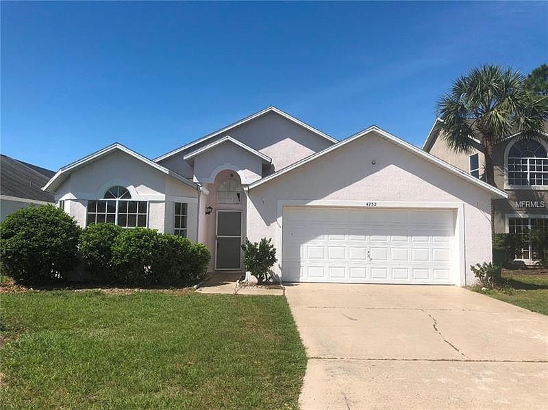 2nd image of 4732 Windwood Dr