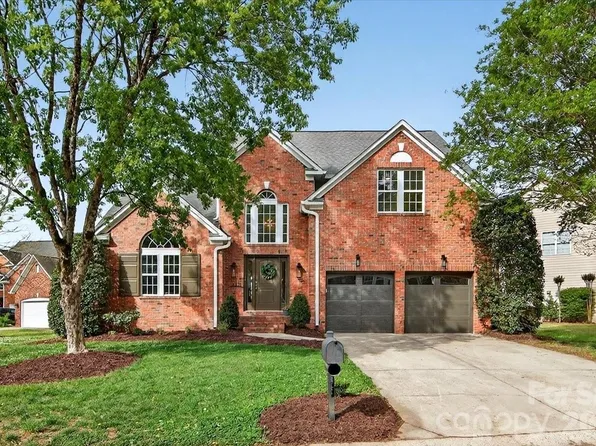 2321 Oberwood Dr, Charlotte, NC 28270