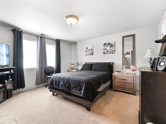 5th image of 336 Sandi Way