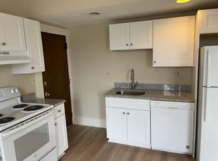 111 Main St APT 4, Wayland, MA 01778