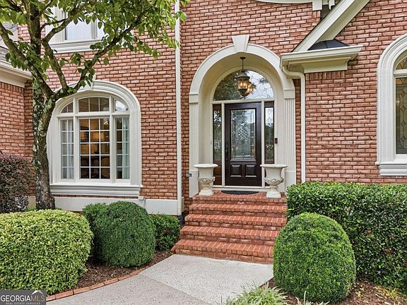 3rd image of 5425 Buck Hollow Dr