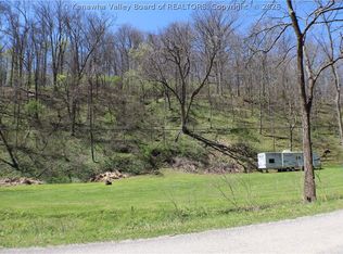 0 Farmers Dr, Sandyville, WV 25275