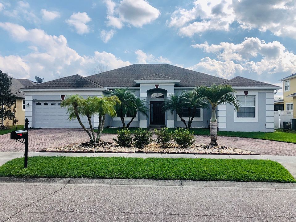 1st image of 18050 Thornhill Grand Cir