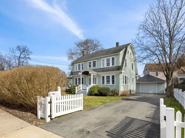 11 Beach St, Woburn, MA 01801