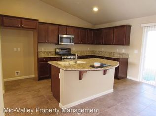 2612 Ship Rock Ave, Tulare, CA