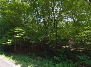 Warwick Rd, Marshallville, OH 44645