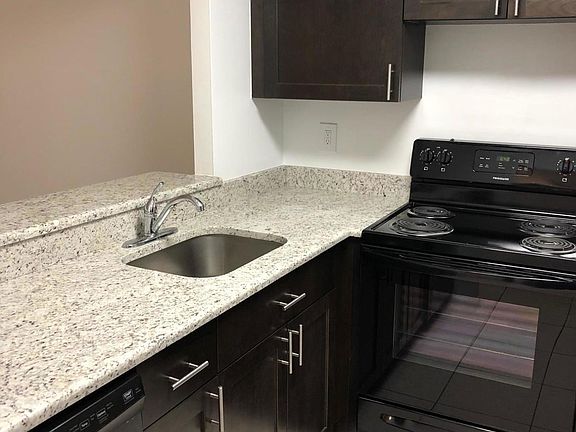 2nd image of 500 SE 2nd Ave APT D3