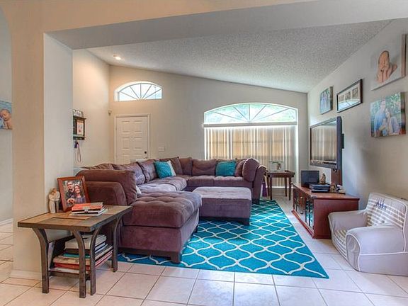 2nd image of 13205 Sharondale Ct